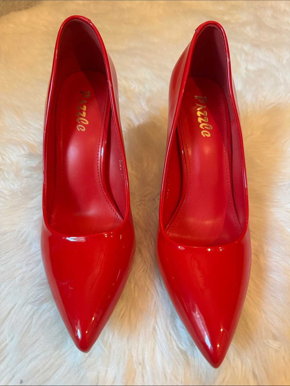 EUC Size 8.5 Pazzle Pointed Toe Red Patent Pumps!